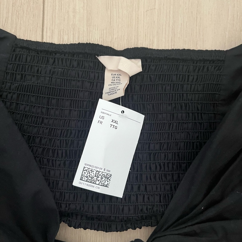 H&M Top - Picture 2 of 2